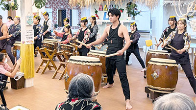 デイホーム孫の手・おおた　敬老会イベントの様子