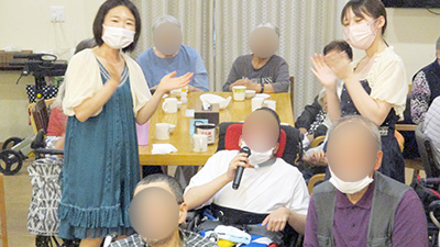 デイホーム孫の手・宮ひがし　スナック孫の手イベントの様子