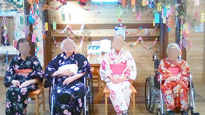 デイホーム孫の手・あらまき　七夕まつりの様子