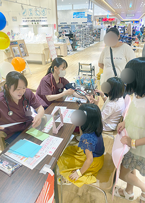 孫の手 おしごと体験2025 in ジョイホンパーク吉岡 の様子