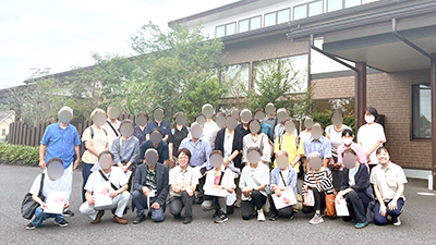 デイホーム孫の手・おおた　鴻巣市民生委員様ご視察の様子