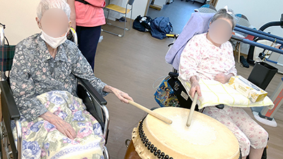 デイホーム孫の手・おおた　敬老会イベントの様子