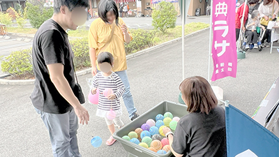 株式会社孫の手 笠懸支店 10周年感謝祭の様子