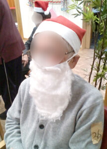 デイホーム孫の手・さの　クリスマス抽選会の様子
