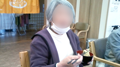 デイホーム孫の手・さの　新年会イベントの様子