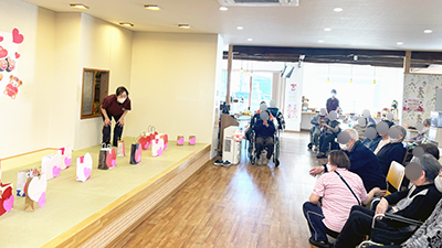 デイホーム孫の手・こまいぎ バレンタインイベントの様子