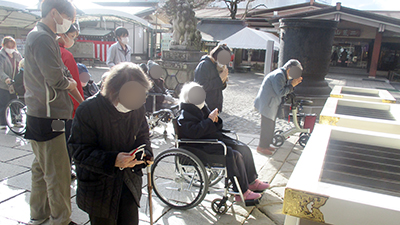 デイホーム孫の手・宮ひがし 初詣イベントの様子