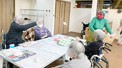 デイホーム孫の手・おおた バレンタイン&豆まきイベントの様子